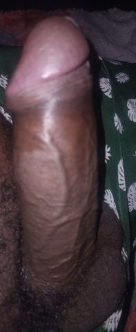 Moreno querendo fazer vc gozar na minha boca gostosa