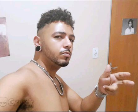 Contato (16) 99367-7550


Só com capa !

Homens discretos e sigilosos

Somente parças, machos, caras e manos...

Não atendo afeminados, mulheres ou casais heterossexuais, não pago minha locomoção até você, não abaixo o valor !

R$100 a hora ---- valor fixo