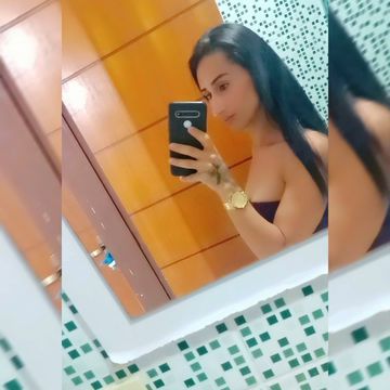 Transexy novinha, nova na cidade. Venha ter horas de muitos prazeres e satisfação com a Lary